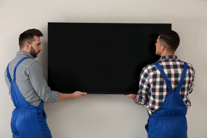 Television Hanging Service in Kansas City, KS